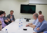 Acic acompanha visita de consultores da Alemanha na Satc