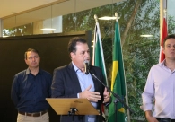 Acic entrega demandas da classe empresarial ao governador Jorginho Mello
