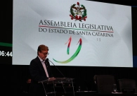 Acic entrega documento com demandas � Bancada do Sul na Alesc