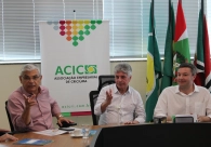 Acic entrega pleitos da regi&atilde;o para candidatos &agrave;s elei&ccedil;&otilde;es