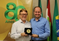 Acic homenageia diretores por sua atua&ccedil;&atilde;o e contribui&ccedil;&atilde;o