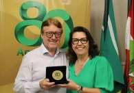 Acic homenageia diretores por sua atua&ccedil;&atilde;o e contribui&ccedil;&atilde;o