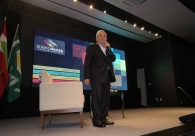ACIC inicia ExpoMais com palestra de Ozires Silva