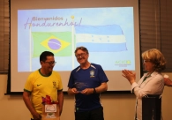 Acic recebe comitiva de Honduras