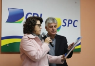 Acic recebe homenagem da CDL de Crici�ma