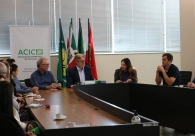Acic volta a reunir associados em encontro de networking