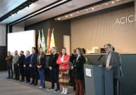 Alunos do Projeto Clube do Jovem Empreendedor conhecem a Acic