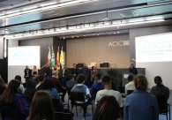 Alunos do Projeto Clube do Jovem Empreendedor conhecem a Acic