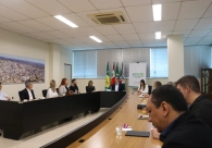 Caf� com associados aproxima empres�rios da Acic