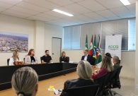 Caf� com associados aproxima empres�rios da Acic