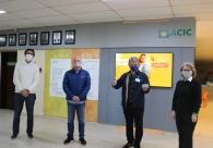 Casa Guido e Bairro da Juventude s�o beneficiados com cart�es para compras