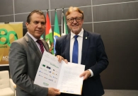 Classe empresarial apresenta demandas ao ministro Luiz Marinho