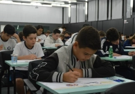 Clima de concentra&ccedil;&atilde;o marca 2&ordf; etapa do Pr&ecirc;mio Acic de Matem&aacute;tica