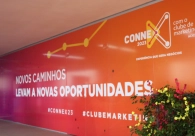 Connex 2023 re&uacute;ne mais de 600 profissionais para explorar as tend&ecirc;ncias do marketing e vendas