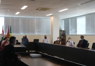 Cruz Vermelha de Crici�ma busca parceiros para viabilizar produ��o de fraldas