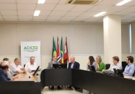 Diretoria da Acic e representantes do setor industrial recebem diretor presidente da SC G�s