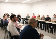 Empres�rios da �rea gastron�mica buscam alternativas para manter atendimento