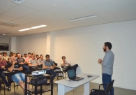 Empres�rios do setor de oficina mec�nica recebem orienta��es sobre marketing digital