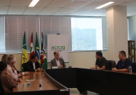 Encontro na Acic com a presen�a do presidente da Acate debate tecnologia