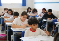 Estudantes realizam segunda prova do Pr�mio Acic de L�ngua Portuguesa