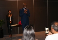 Evento na Acic marca lan�amento do livro �ELAS�