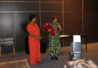 Evento na Acic marca lan�amento do livro �ELAS�