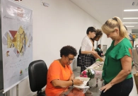 Evento na Acic marca lan�amento do livro �ELAS�