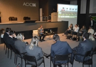  Experi&ecirc;ncia do consultor da Disney re&uacute;ne 500 pessoas na Acic