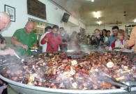 Feijoada � atra��o no Bairro da Juventude