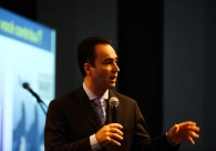 Felicidade pessoal e profissional � tema de palestra com M�rcio Schultz