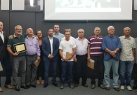 Lembran&ccedil;as e emo&ccedil;&atilde;o na homenagem ao Esporte Clube Metropol