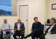 Lideran&ccedil;as se re&uacute;nem para falar sobre novo acesso Sul ao Rinc&atilde;o