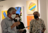 Mostra Minha Inf&acirc;ncia & Happy Humans est&aacute; aberta ao p&uacute;blico na galeria de arte da Acic