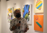 Mostra Minha Inf&acirc;ncia & Happy Humans est&aacute; aberta ao p&uacute;blico na galeria de arte da Acic