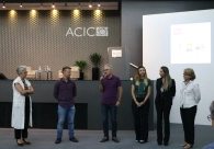 Mudan&ccedil;as e tend&ecirc;ncias do profissional do design foram abordadas em Aula Magna na Acic