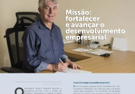 Nova edi&ccedil;&atilde;o da Revista Lideran&ccedil;a &eacute; lan&ccedil;ada durante posse da diretoria da Acic