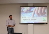 n&uacute;cleo de compradores 