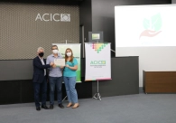 N&uacute;cleo de Meio Ambiente da Acic entrega Selo de Sustentabilidade Ambiental