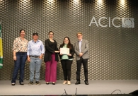 Núcleo de Meio Ambiente da Acic entrega Selo de Sustentabilidade Ambiental