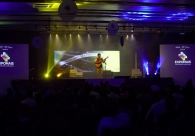 �O l�der est� constantemente em obras�, destaca a professora Paulette Melo na Expomais