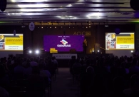 �O l�der est� constantemente em obras�, destaca a professora Paulette Melo na Expomais