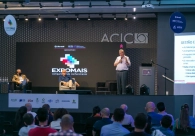 Pain�is da Expomais evidenciam empresas da regi�o