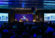 Pain�is da Expomais evidenciam empresas da regi�o