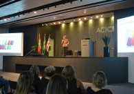 Palestra com Eline Kullock esclarece o comportamento e o perfil da gera��o �Y� 
