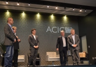 Prefeito de Joinville destaca planejamento e uni&atilde;o como caminhos para o crescimento