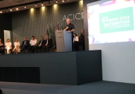 Pr&ecirc;mio Acic de Matem&aacute;tica conclui premia&ccedil;&otilde;es