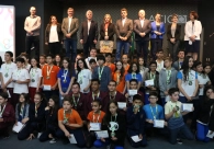 Pr&ecirc;mio Acic de Matem&aacute;tica: Melhores estudantes de Crici&uacute;ma s&atilde;o premiados