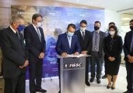 Presidente da Acic participa de reuni�o com ministro de Minas e Energia