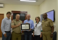 Presidente da Acic presta homenagem &agrave; Pol&iacute;cia Militar 