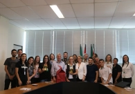  Presidente da Acic re&uacute;ne e homenageia colaboradores 